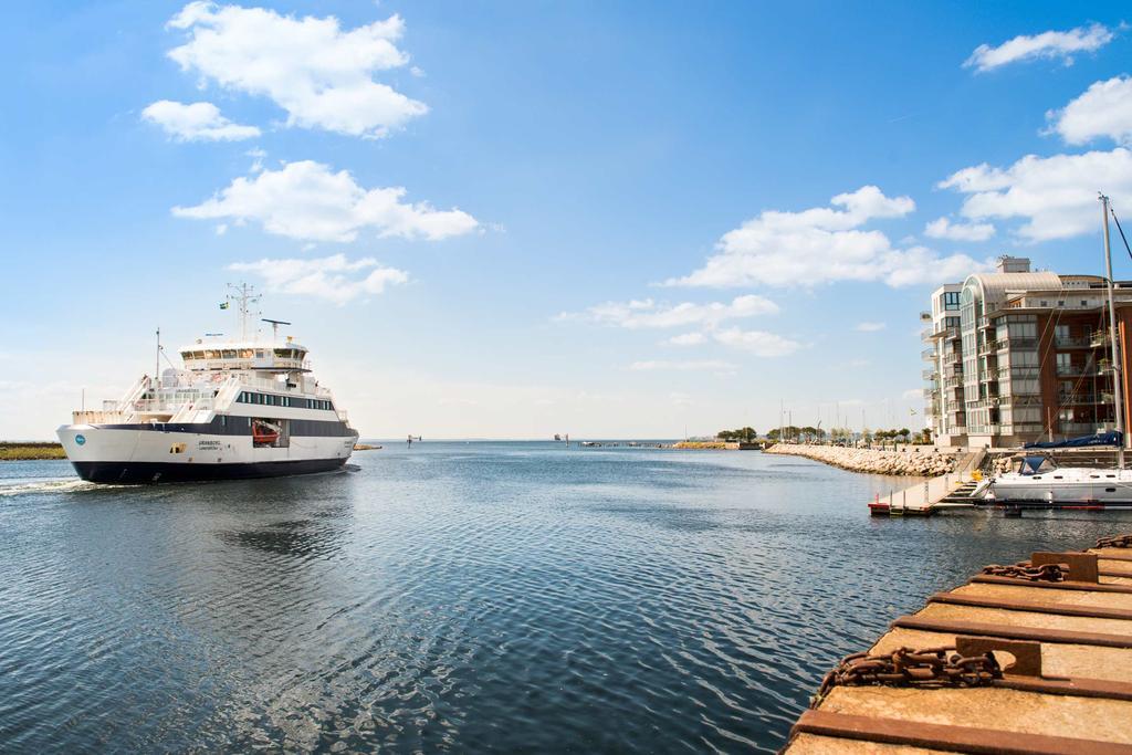 Motesplats Borstahusen Hotel Landskrone Kültér fotó